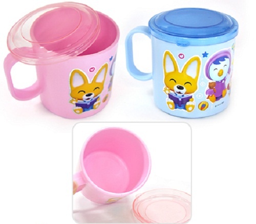Cốc uống nước có nắp Pororo hình 3